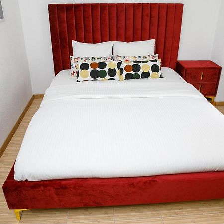 Color Apartments Corneliu Coposu No3 Bucharest Luaran gambar