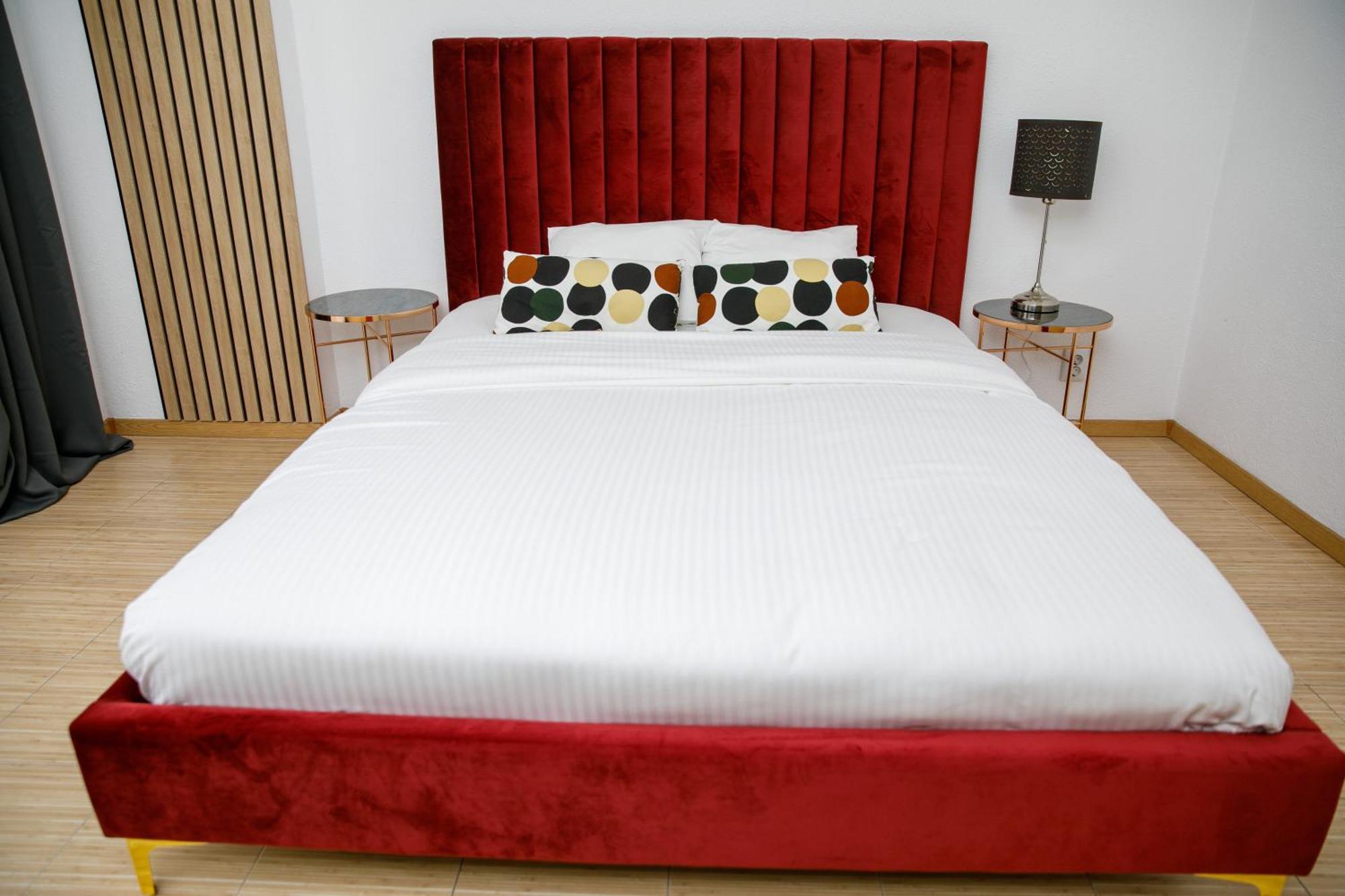 Color Apartments Corneliu Coposu No3 Bucharest Luaran gambar