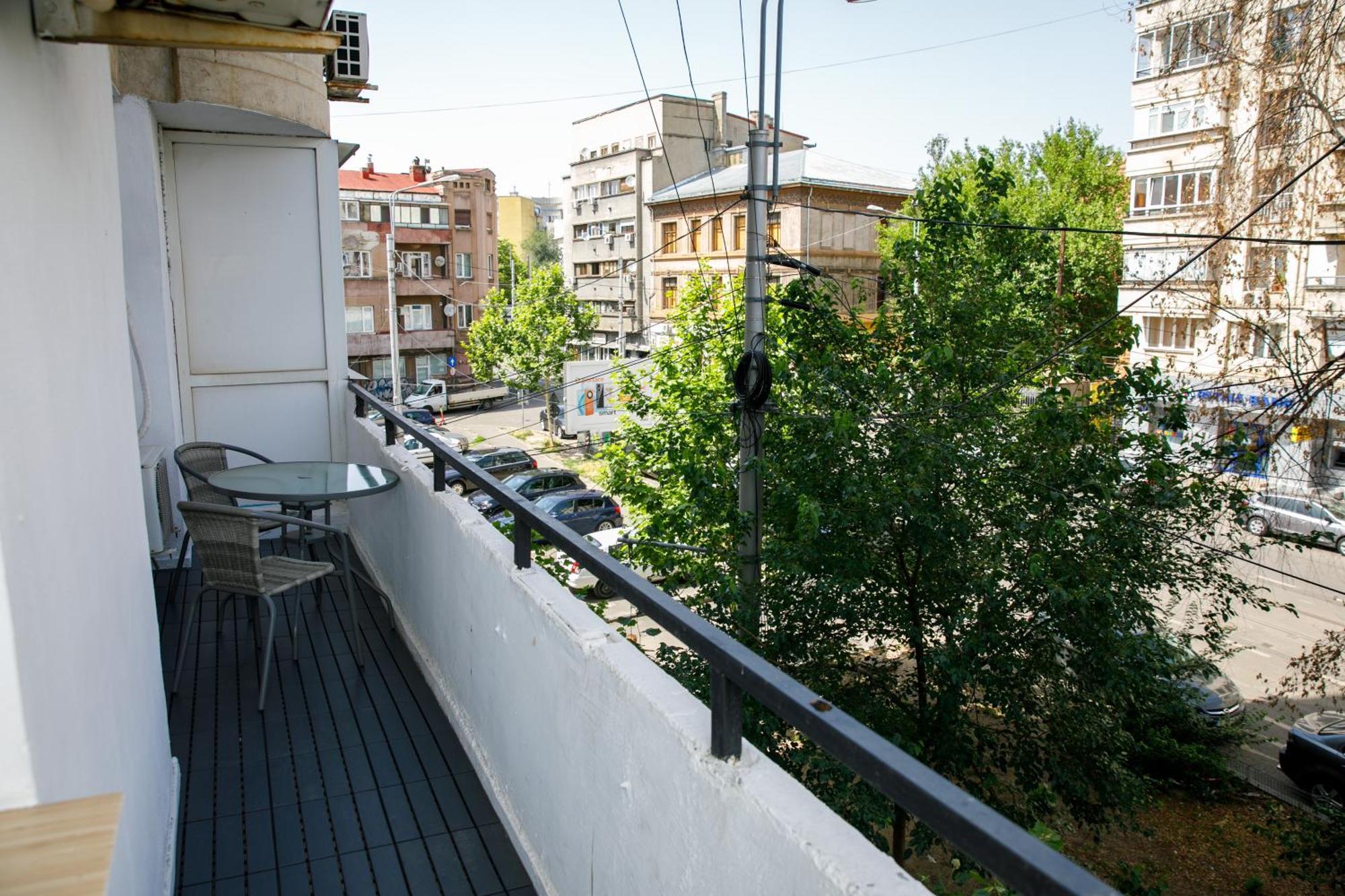 Color Apartments Corneliu Coposu No3 Bucharest Luaran gambar