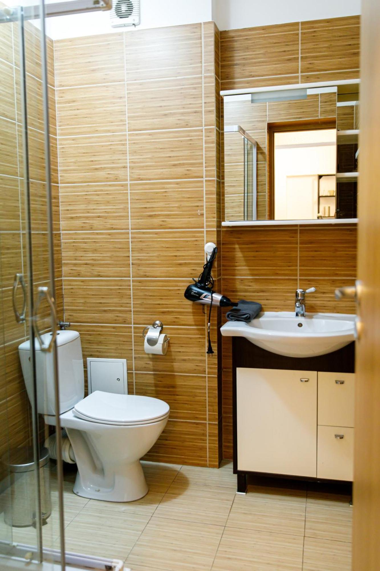Color Apartments Corneliu Coposu No3 Bucharest Luaran gambar