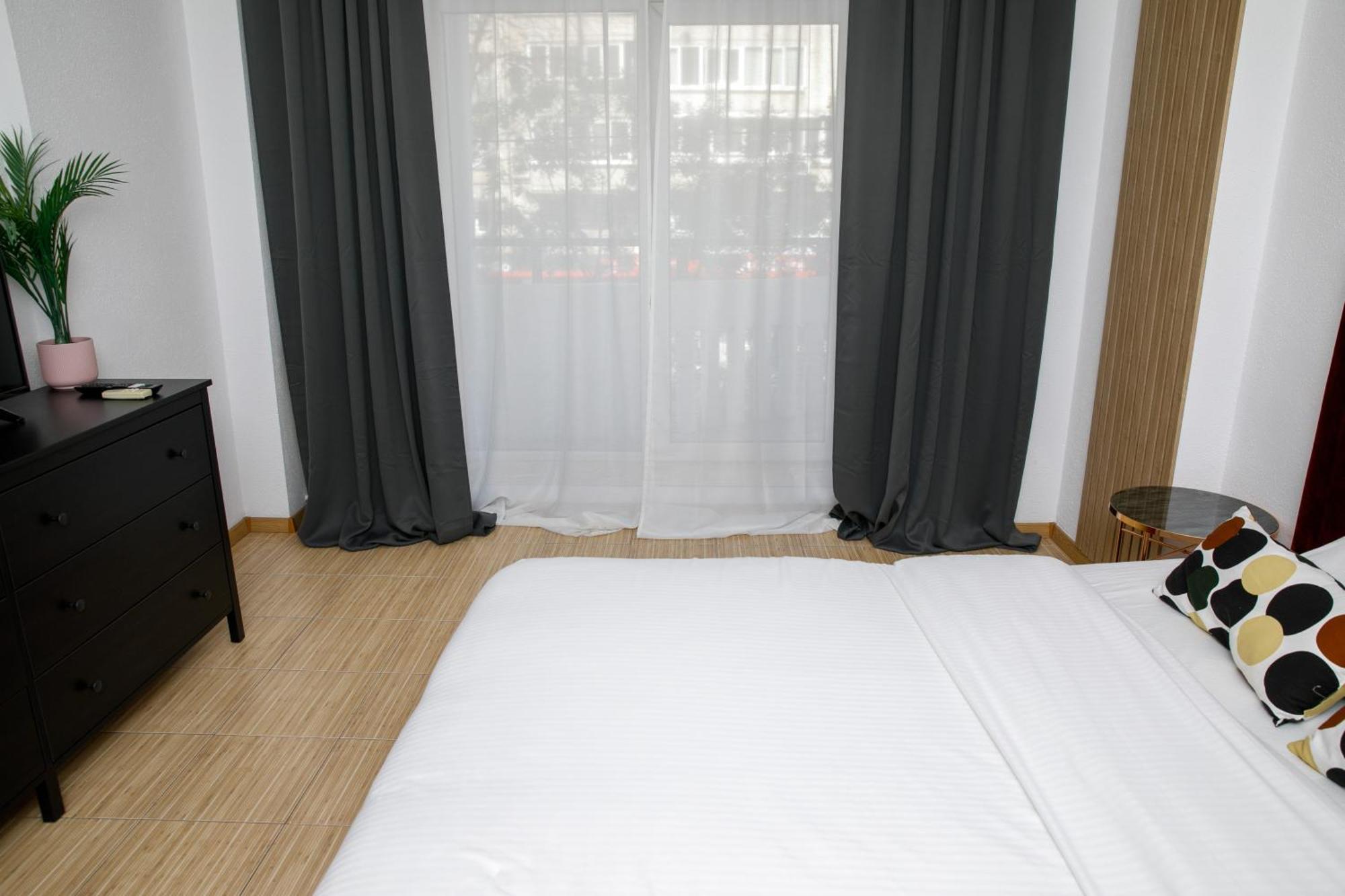 Color Apartments Corneliu Coposu No3 Bucharest Luaran gambar