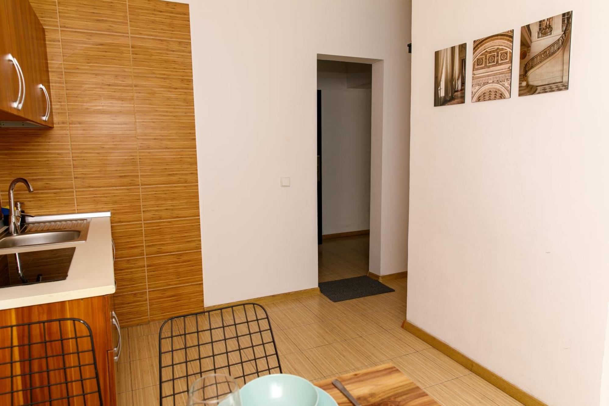 Color Apartments Corneliu Coposu No3 Bucharest Luaran gambar