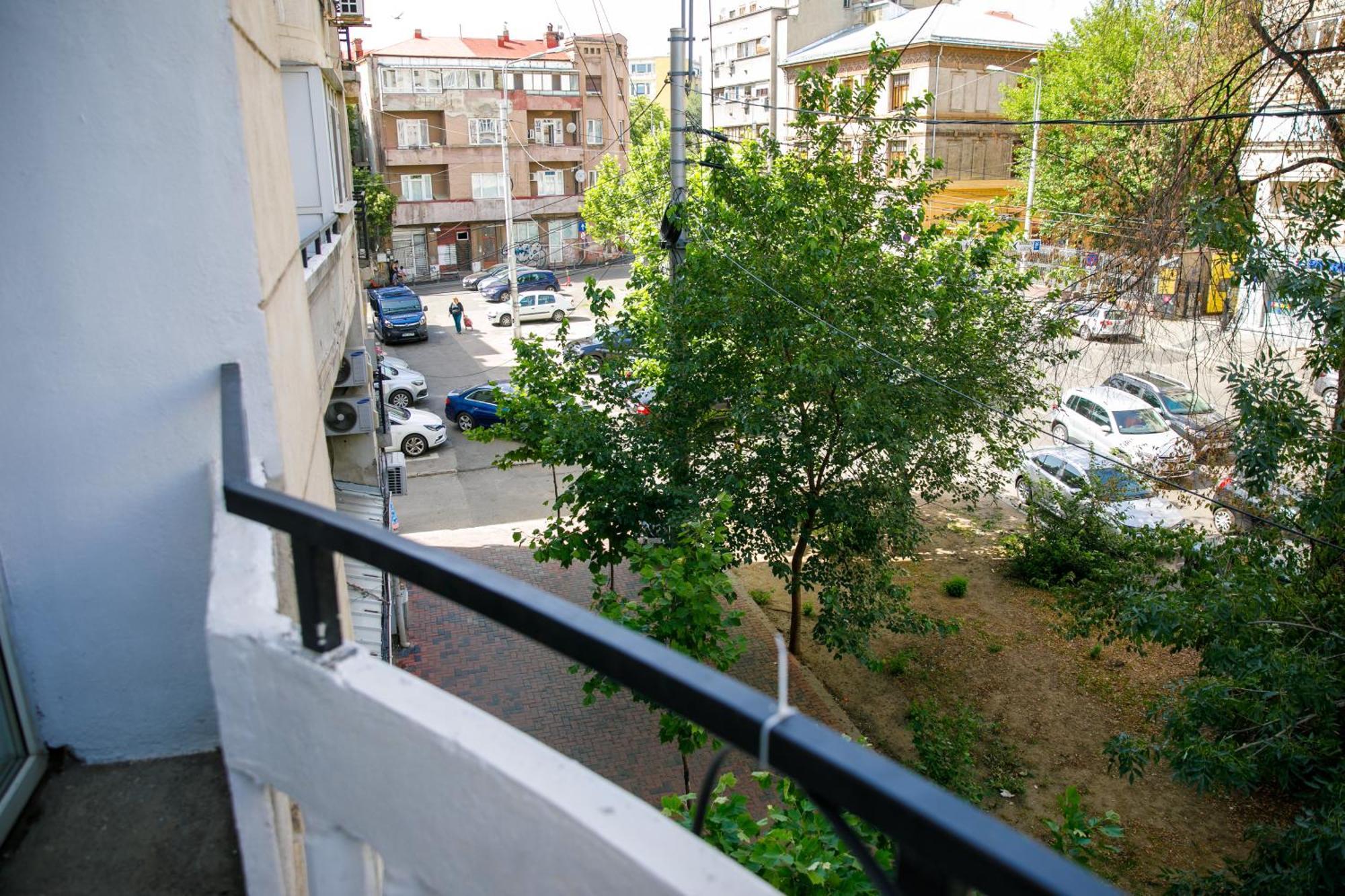 Color Apartments Corneliu Coposu No3 Bucharest Luaran gambar